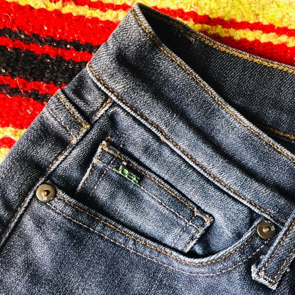 Joe's Jeans Flare - Picture 4 of 8